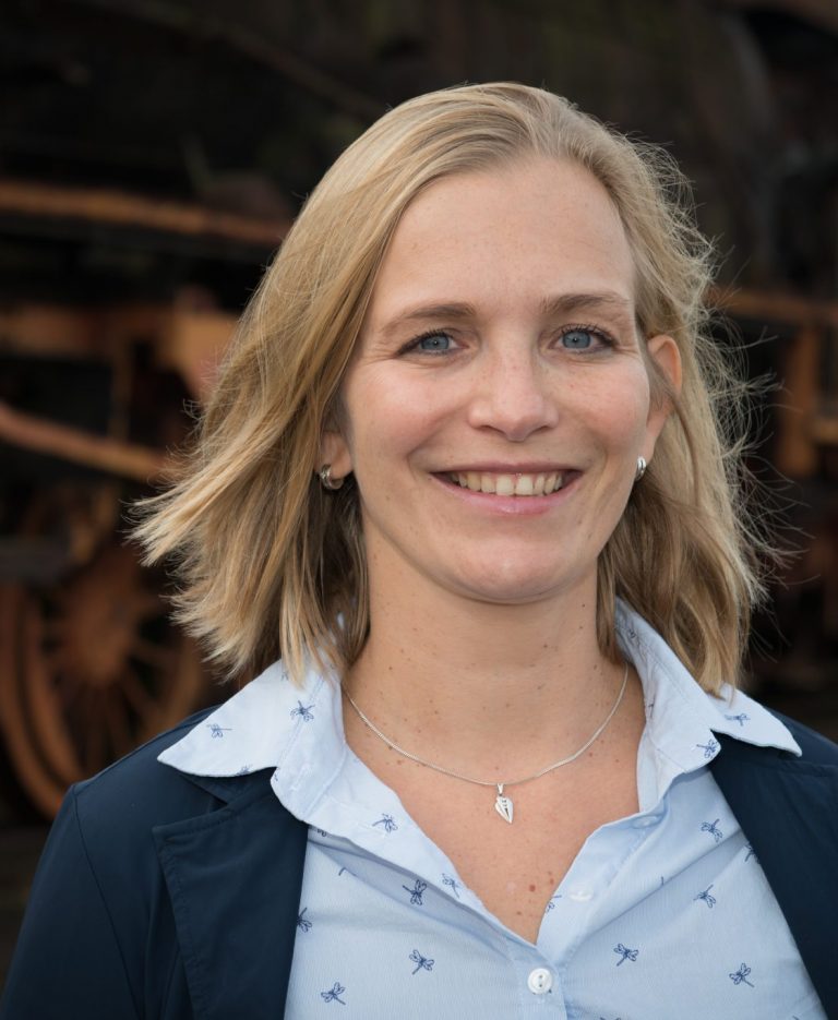 Marijke Warris